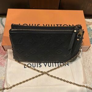 Louis Vuitton Double zip pochette
